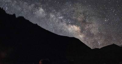 Beautiful Images Captured While Camping Under The Stars