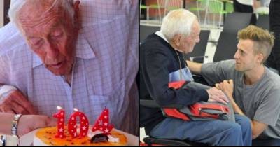 104-Year-Old Australian Professor To Travel To Switzerland To End His Own Life Despite Not Suffering From Any Terminal Disease