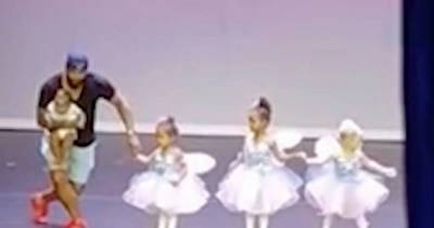 Super Dad Goes Viral After He Goes Up On Stage And Becomes A Ballerina To Help His Daughter Overcome Her Stage Fright