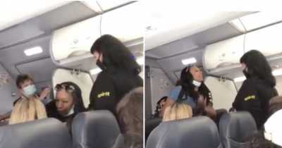 Black Woman Refuses To Let Pass A White Flight Attendant, And Yells At Her: &lsquo;Wake Up, It&rsquo;s 2020!... You Don&rsquo;t Have White Privilege Over Me&rsquo;