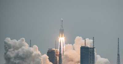 Debris of China's Out-Of-Control Rocket Falls Near Maldives