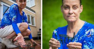 Bargain &pound;60 Patio Furniture Turns Out To Be For Dolls' House