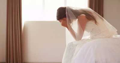 Bride Sparks Online Debate After Asking Non-Binary Sibling To Choose Dress or Suit For Wedding Day