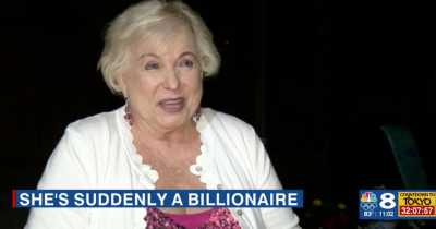 Florida Woman Goes To The ATM To Withdraw $20 Only To Find Almost $1B In Her Account