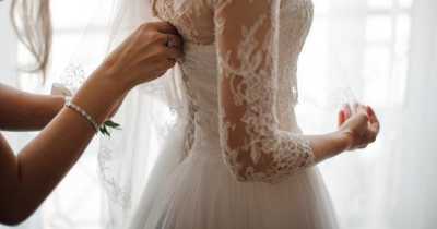Bride 'Upset And Mad' After Being Asked To Return Borrowed Dress Despite Disinvitng The Person Who Owns It