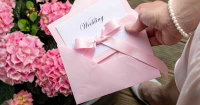Couple Labelled &lsquo;Controlling And Manipulative&rsquo; For Refusing To Have All-Vegan Wedding Menu