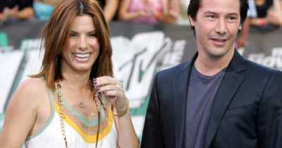 Keanu Reeves Brought Sandra Bullock Champagne And Truffles Because She Mentioned She&rsquo;d Never Had Them