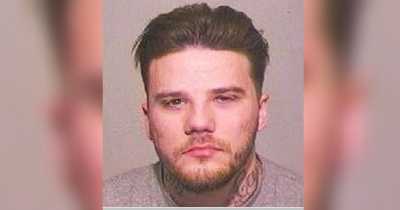 Prisoner Who Cut Pedophile's Face With Razor Blade In Cell Gets Five Years Added To Sentence