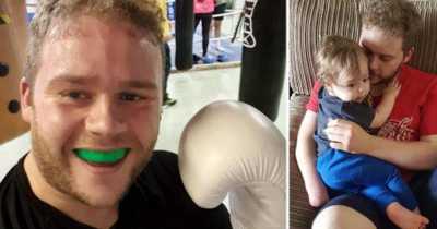 Dad With One Hand Accidentally Signs Up For Charity Boxing Match