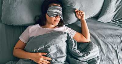 Sleep Expert Shares Secret Foot Hack That Gets You To Sleep Faster