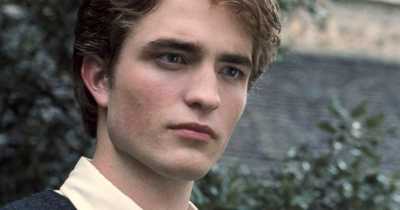 Robert Pattinson Shares He Spent 'A Lot Of Time Living Off' Harry Potter Money