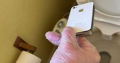 iPhone Lost For 10 years Is Pulled From Toilet After Woman Hears Strange Noise