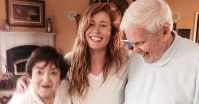 Grandpa Calls Up His Granddaughter In Tears, Asks Her If She'd Like To Have A Sleepover
