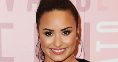 Disney Star Demi Lovato Explains Why She&rsquo;s Going Back To &lsquo;She/Her&rsquo; Pronouns
