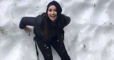 Woman Who Is Allergic To Gravity Spends 23 Hours A Day In Bed Due To Rare Syndrome