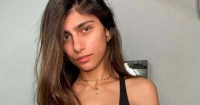 Redhead Mia Khalifa Sets Pulses Racing As She Shows Support For Iran Protests