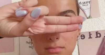 Woman With 'Big' Eyes Trolled For Looking Like A Tim Burton Character