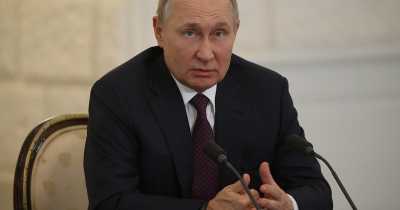 Leaked Emails Suggest Putin Is Fighting Cancer And Parkinson's Disease