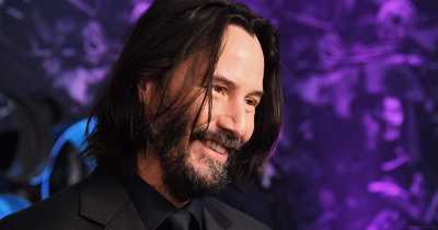 Keanu Reeves Says He Has No Problem With Being The &lsquo;Internet&rsquo;s Boyfriend&rsquo;