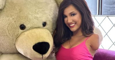 Triple Amputee Model Victoria Salcedo Loves To Inspire People With Her Story