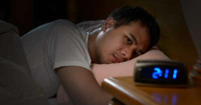 Doctor Explains The One Thing You Should Avoid Doing If You Wake Up In The Middle Of The Night