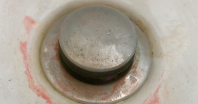 Doctor Issues Urgent Warning To Anyone Finding 'Pink Slime' In Their Bathroom