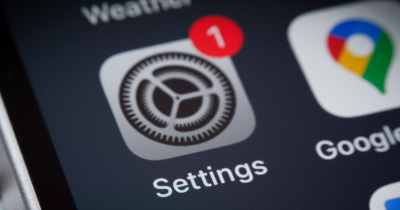 Security Experts Warn iPhone Users About Three Default Settings That Could Put Their Data At Risk