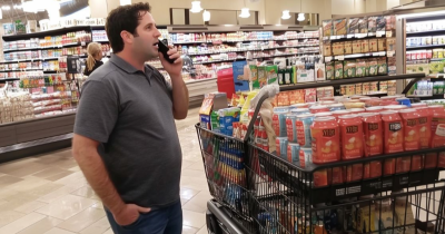 Every Time We Shop, My Husband Fakes A Call To Dodge Paying &ndash; This Time, I Outsmarted Him At Checkout