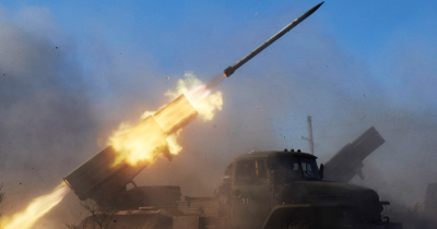 Expert Breaks Down Two Realistic Paths To WW3 As Putin's General Declares It's Already Underway