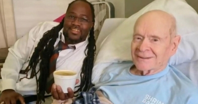 Chef Saves Man's Life After He Doesn't Show Up To The Restaurant He's Visited Every Day For 10 Years
