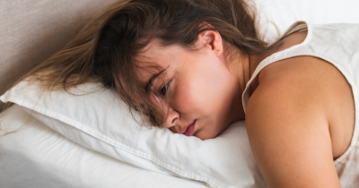 Experts Warn Of Cancer Symptom That May Show Up On Pillows Overnight