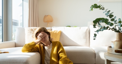 Expert Breaks Down Why You Still Wake Up Tired After A Full Night's Sleep